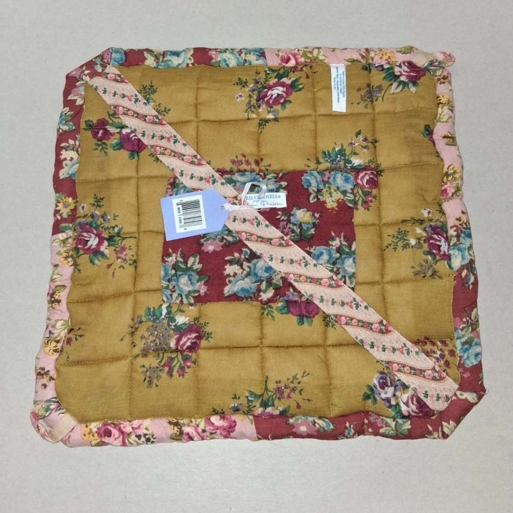 April Cornell for Modern Prairie Pie Carrier,  Floral